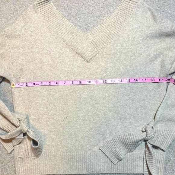 Abound V-Neck 3/4 Sleeve Sweater Women Medium Oatmeal Cotton Blend - Picture 5 of 7